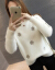 モーディ女性は2019年秋冬に新着ドレッド服を着て韓国ファンシースピリットの上にミミットカーラのフュージョンがあります。